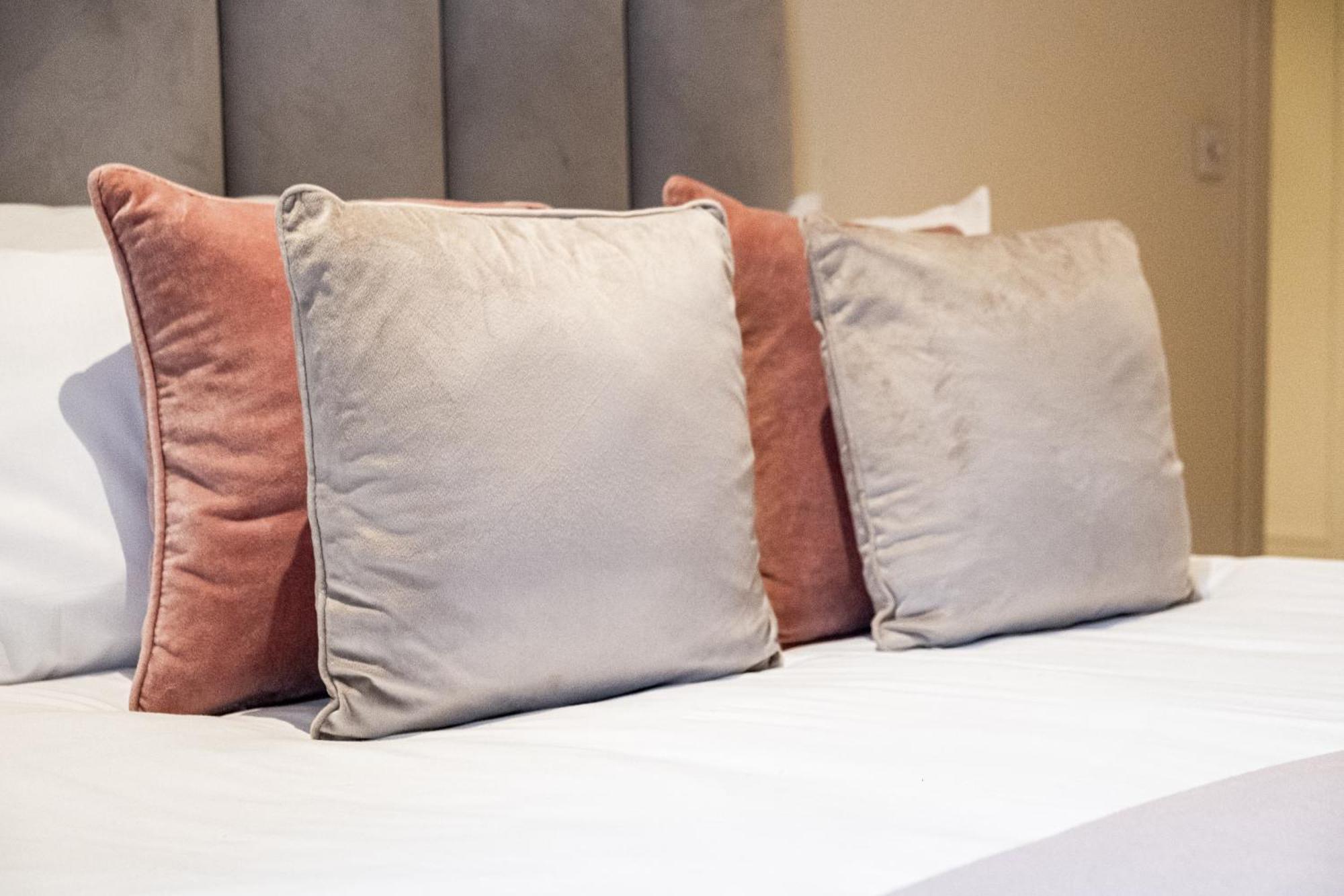 Апартаменты Osbourne House Pink 2 Bed, 2 And Half Bath Бирмингем Экстерьер фото