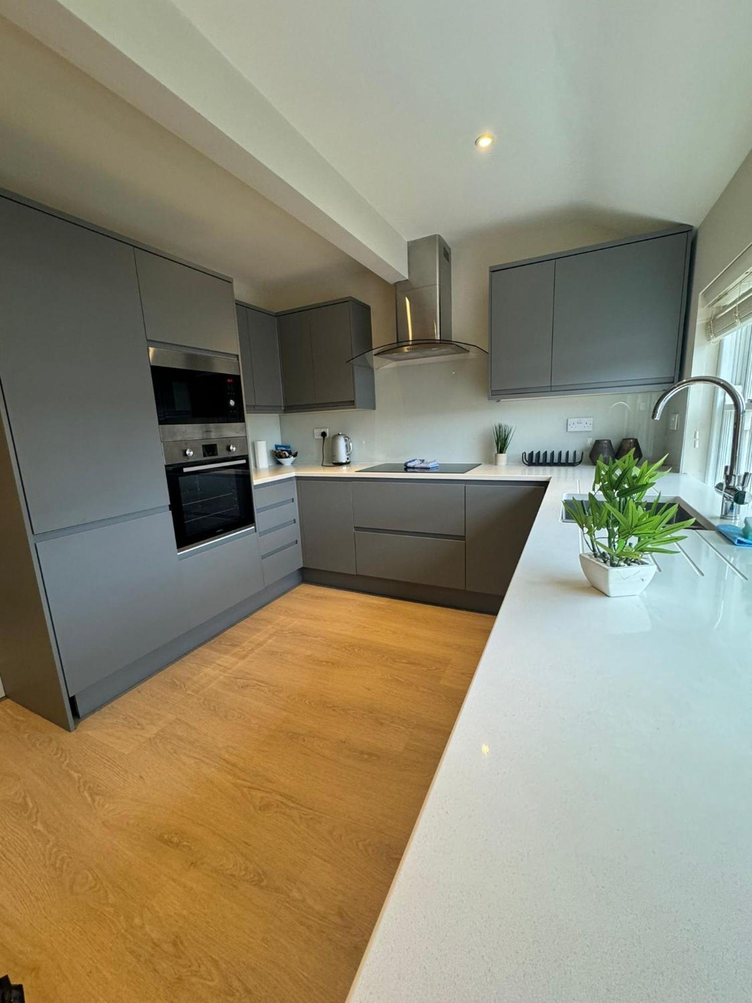 Апартаменты Osbourne House Pink 2 Bed, 2 And Half Bath Бирмингем Экстерьер фото